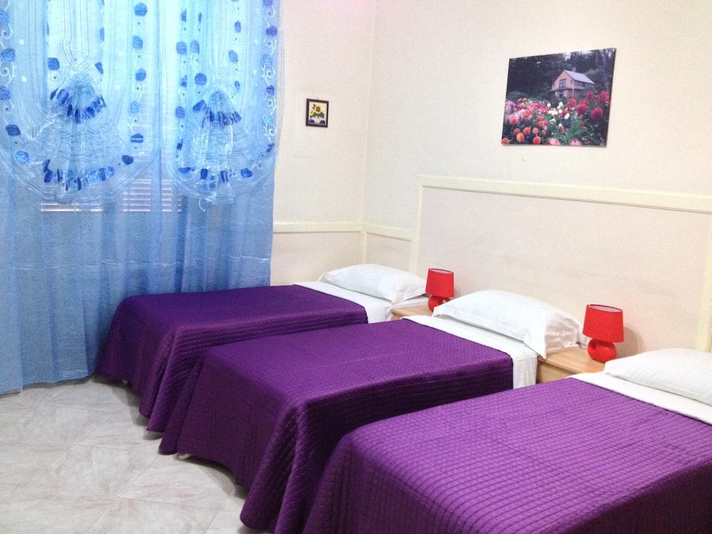 Rome Rainbow Guest House חדר תמונה