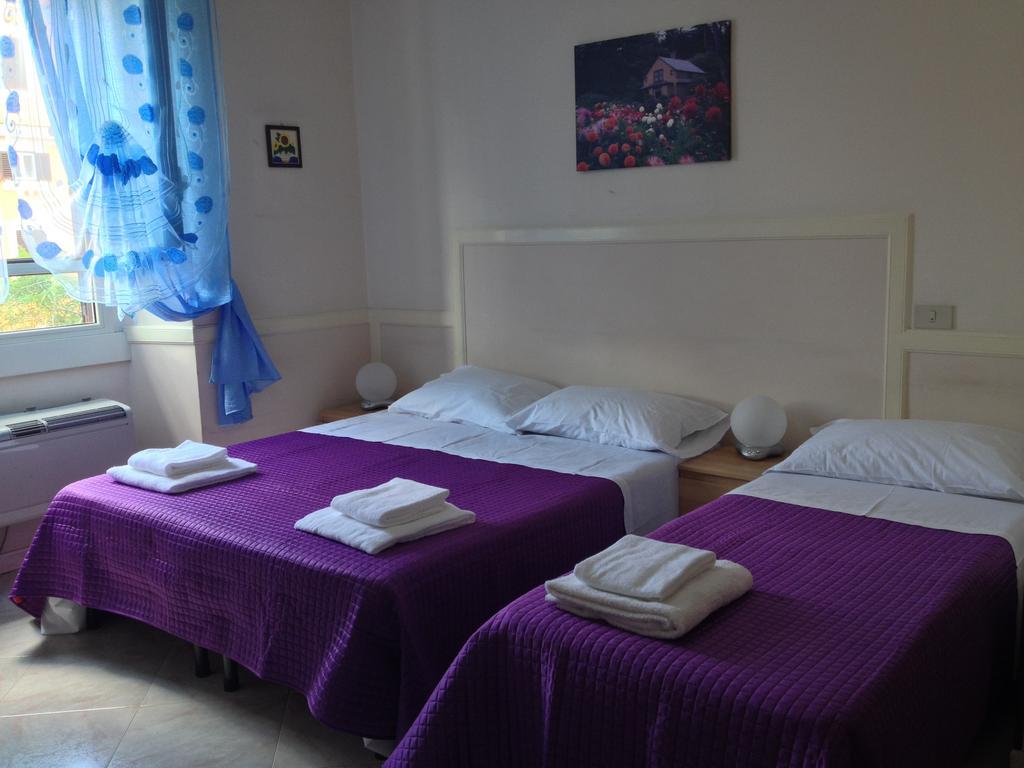 Rome Rainbow Guest House חדר תמונה